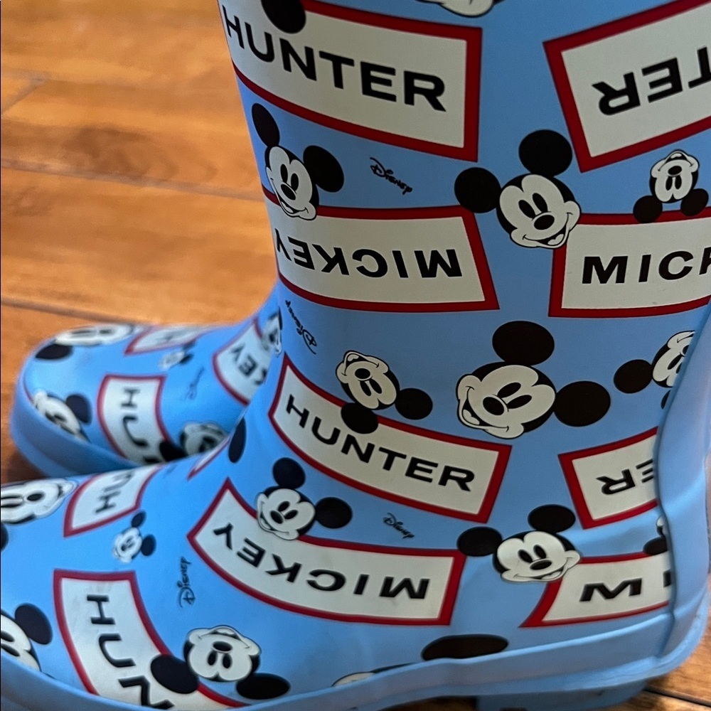 Hunter Kids' Blue Disney Mickey Mouse Rain Boots - Picture 3 of 10